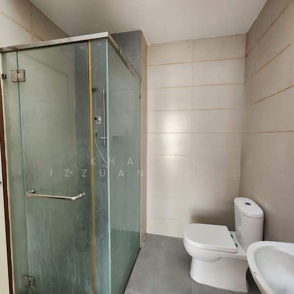 Cluster House for Sale in Sunway Alam Suria (Shah Alam) - Khairil Izzuan Khairuddin - Bathroom - PropertyGuru.com.my