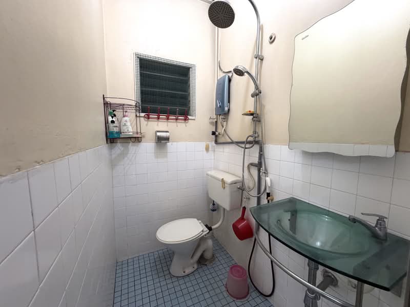 Rumah Teres 1 Tingkat untuk Dijual di Taman Cheras Perdana (Cheras) - Jimmy Ng - Bathroom - PropertyGuru.com.my