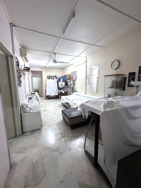 Rumah Teres 1 Tingkat untuk Dijual di Taman Cheras Perdana (Cheras) - Jimmy Ng - Living Room - PropertyGuru.com.my