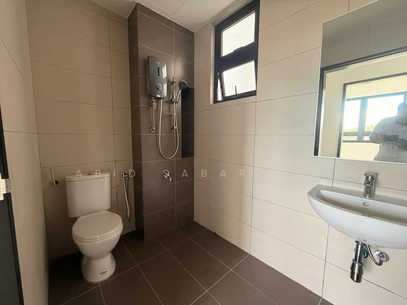 Condominium for Sale at Setia Seraya Residences - Abid Sabarudin - Bathroom - PropertyGuru.com.my