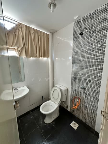 1-storey Terraced House for Sale in Bertam Perdana (Kepala Batas) - Aswad . - Bathroom - PropertyGuru.com.my