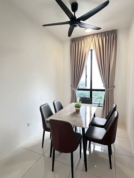 Service Residence for Rent at Vivo Executive Apartment - Nicole Liew - Dining Room - PropertyGuru.com.my