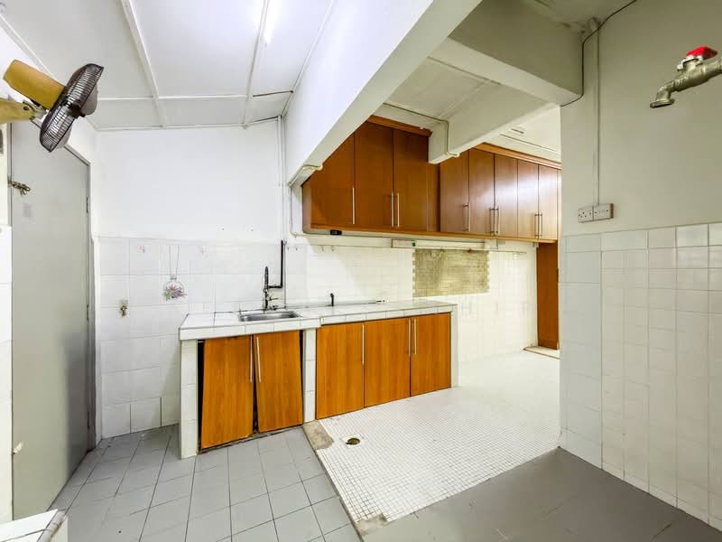 2-storey Terraced House for Sale in Batu Caves (Selangor) - Affan Syahir - Kitchen - PropertyGuru.com.my