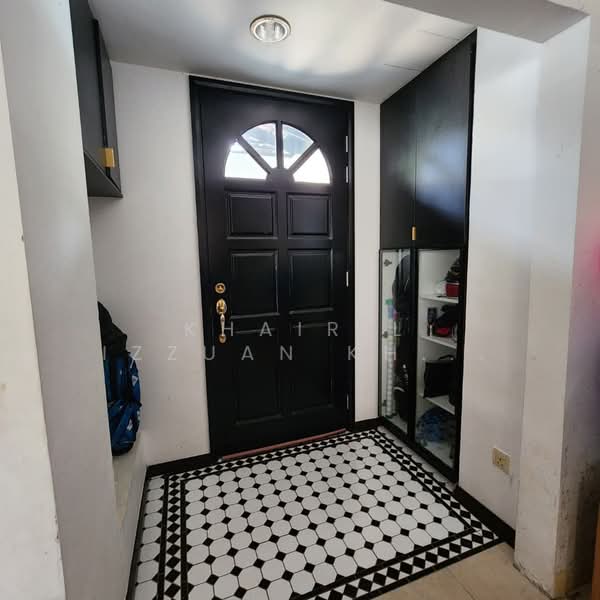 Cluster House for Sale in Sunway Alam Suria (Shah Alam) - Khairil Izzuan Khairuddin - Entrance - PropertyGuru.com.my
