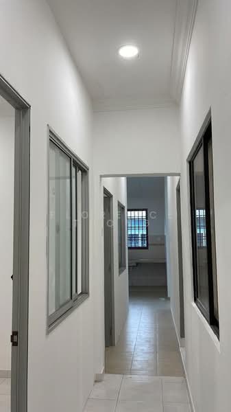 1-storey Terraced House for Rent in Taman Sentosa (Johor Bahru) - Florence Thong - Corridor - PropertyGuru.com.my