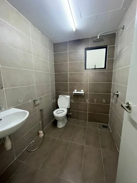 Kondominium untuk Disewa di The Greens @ Subang West - Mak Hon Kean - Bathroom - PropertyGuru.com.my