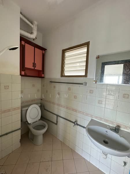 Condominium for Sale at Menara Alpha - William Yeoh - Bathroom - PropertyGuru.com.my