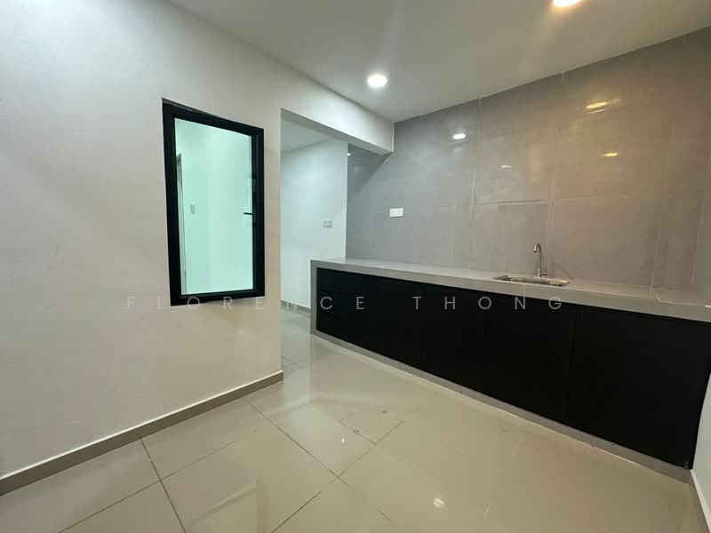 Rumah Teres 2 Tingkat untuk Dijual di Taman Nora (Ulu Tiram) - Florence Thong - Kitchen - PropertyGuru.com.my