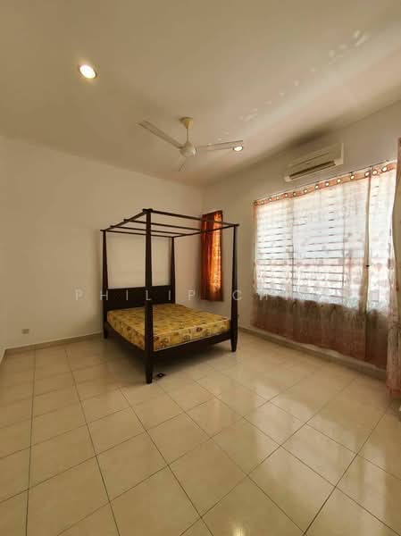 Rumah Teres 2 Tingkat untuk Dijual di Setia Indah 12 (Setia Alam) - Philip Chin - Bedroom - PropertyGuru.com.my