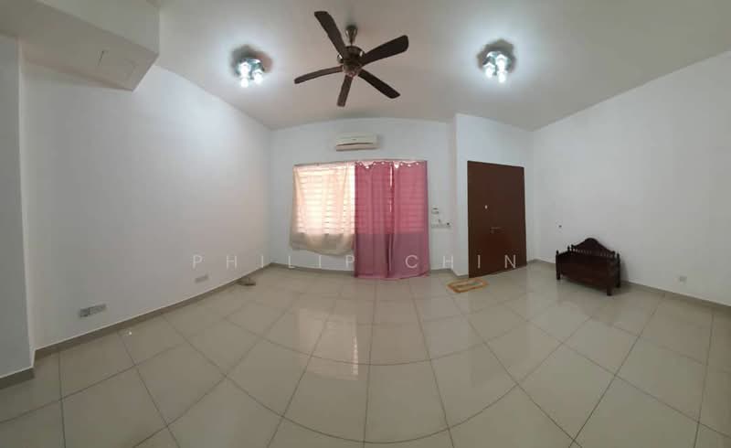 Rumah Teres 2 Tingkat untuk Dijual di Setia Indah 12 (Setia Alam) - Philip Chin - Living Room - PropertyGuru.com.my