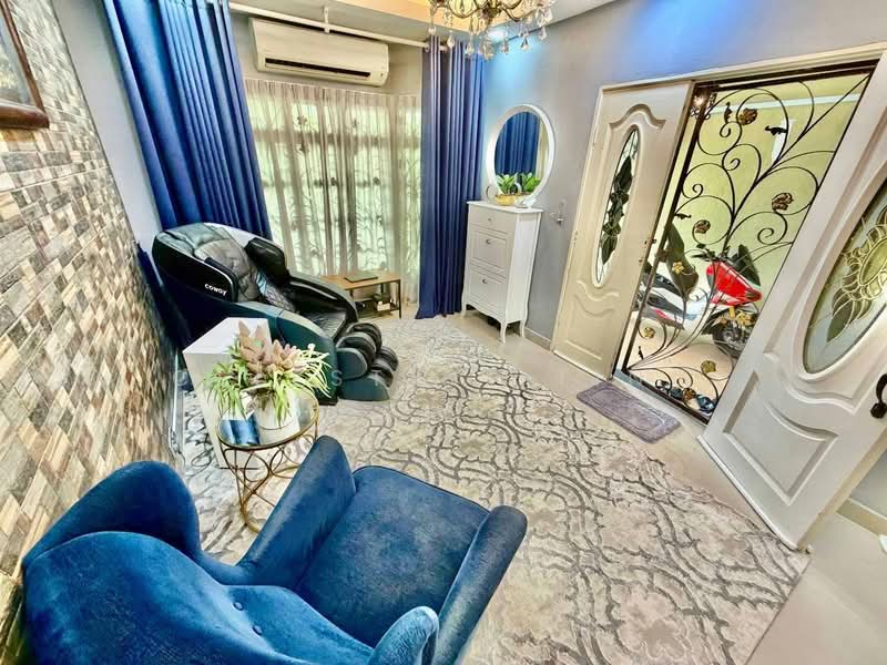 1-storey Terraced House for Sale in Taman Rakan (Kajang) - Celestine Ting - Living Room - PropertyGuru.com.my