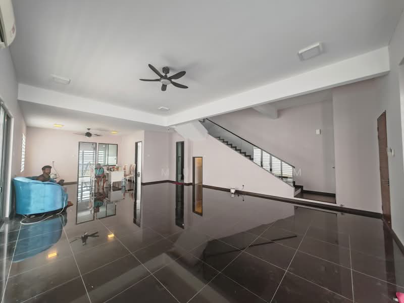 Rumah Berkembar untuk Dijual di Taman Saujana Suria (Kajang) - Wai Mun Tham - PropertyGuru.com.my