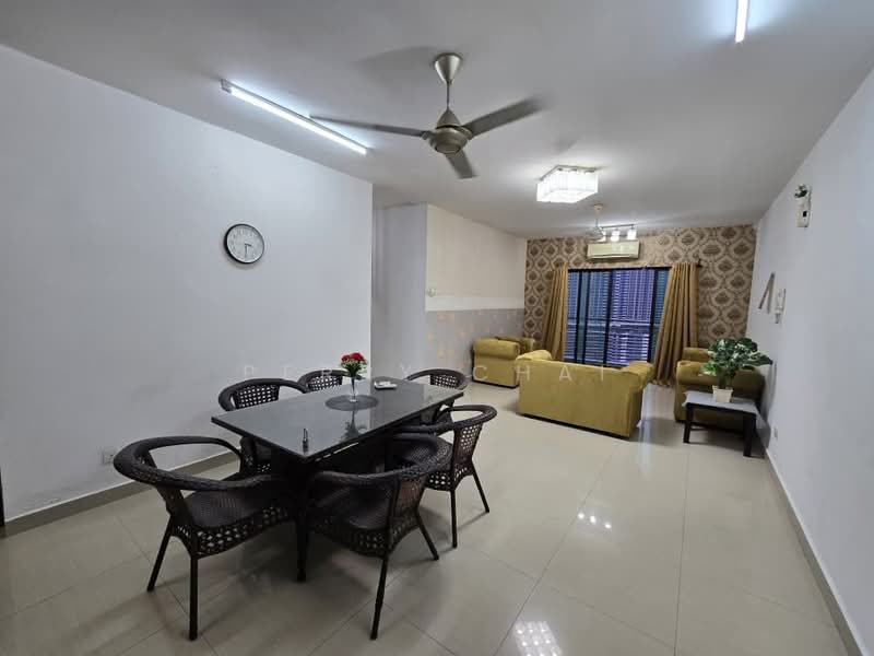 Servis Apartment untuk Disewa di Saville Residence - Perry Chai - Living Room - PropertyGuru.com.my
