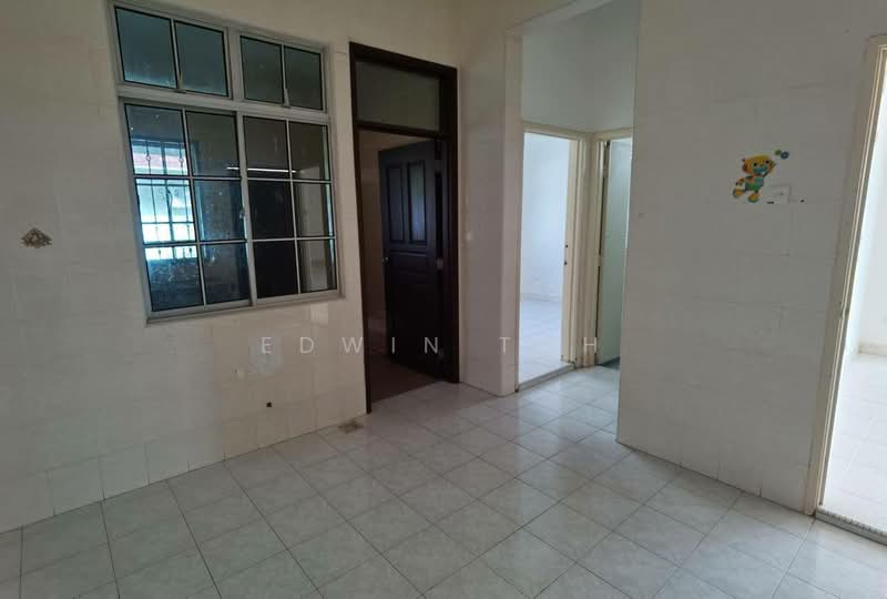 Semi-Detached House for Sale in Taman Pelangi Indah (Ulu Tiram) - Edwin Toh - PropertyGuru.com.my