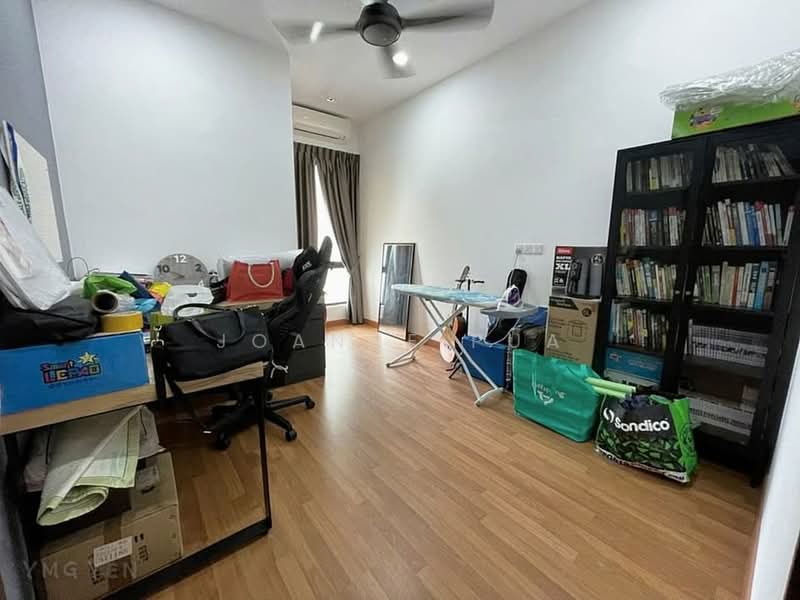 2-storey Terraced House for Sale in Bandar Bukit Raja (Klang) - Joanne Pua - Study - PropertyGuru.com.my