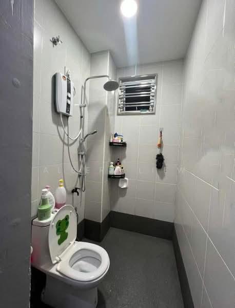 Rumah Teres 2 Tingkat untuk Dijual di Pulai (Johor) - Albert Liew - Bathroom - PropertyGuru.com.my