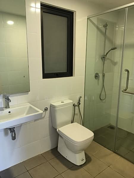 Servis Apartment untuk Disewa di Parc 3 - Aden Tai - Bathroom - PropertyGuru.com.my
