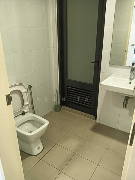 Servis Apartment untuk Disewa di Parc 3 - Aden Tai - Bathroom - PropertyGuru.com.my