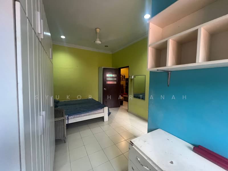 Rumah Teres 2 Tingkat untuk Dijual di Shah Alam (Selangor) - Syukor Hartanah - Bedroom - PropertyGuru.com.my