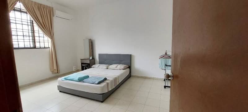 3-storey Terraced House for Sale in Taman Perling (Perling) - Edwin Toh - PropertyGuru.com.my