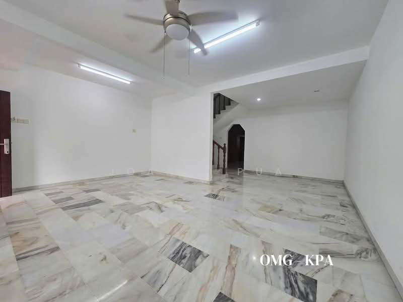 Terraced House for Sale in Bandar Bukit Tinggi (Klang) - Joanne Pua - Living Room - PropertyGuru.com.my