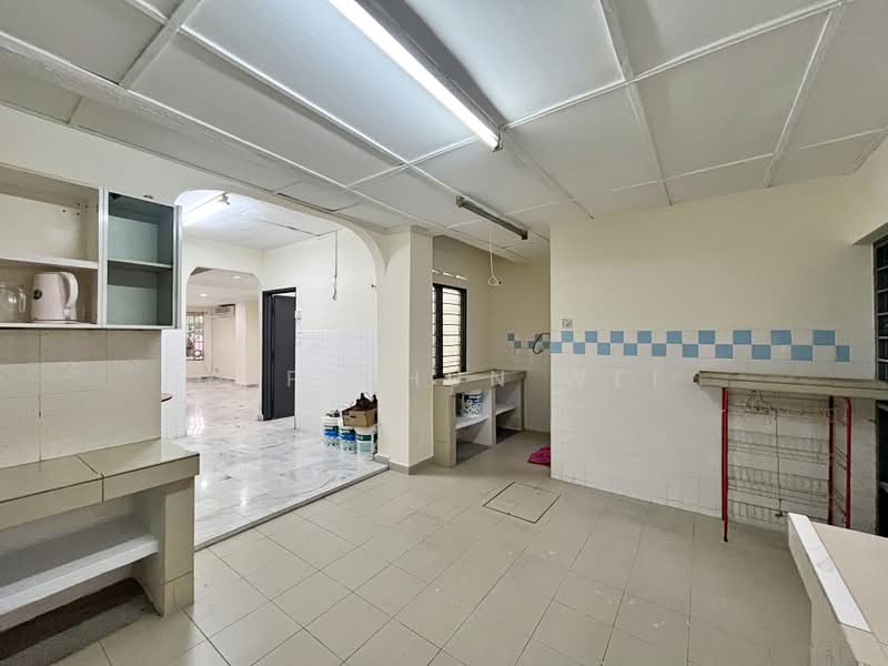 2-storey Terraced House for Rent in Cheras (Selangor) - Yap Chun Wei - Kitchen - PropertyGuru.com.my