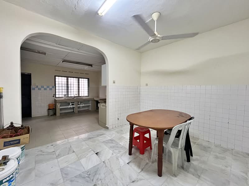 2-storey Terraced House for Rent in Cheras (Selangor) - Yap Chun Wei - Kitchen - PropertyGuru.com.my