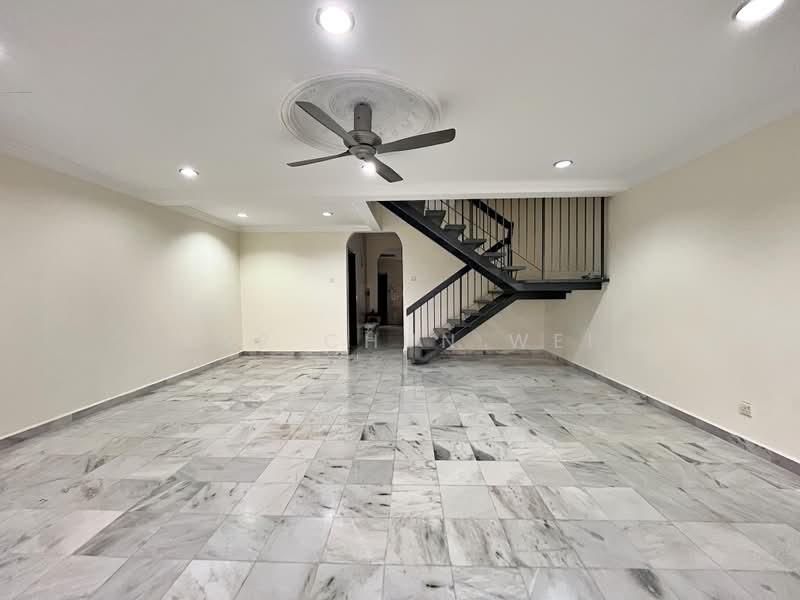 2-storey Terraced House for Rent in Cheras (Selangor) - Yap Chun Wei - Living Room - PropertyGuru.com.my