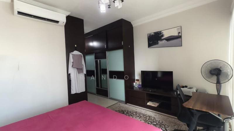 Kondominium untuk Dijual di Riana Green East - Brandon . - Bedroom - PropertyGuru.com.my