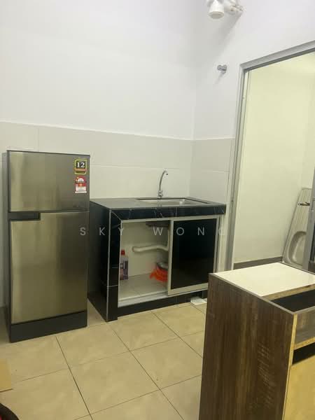 Apartment for Sale at Aronia - Sky Wong - Kitchen - PropertyGuru.com.my