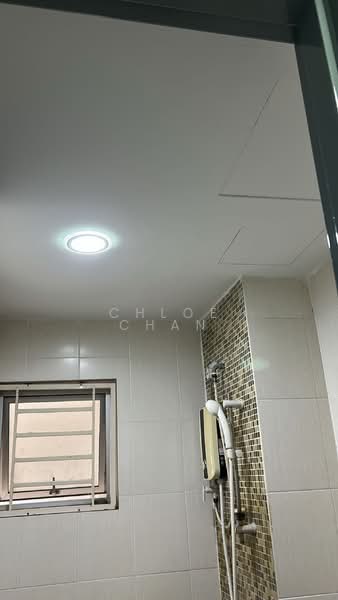 Kondominium untuk Disewa di Suasana Lumayan - Chloe Chan - Bathroom - PropertyGuru.com.my