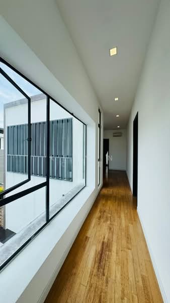 Bungalow House for Sale in East Ledang (Iskandar Puteri (Nusajaya)) - Kelvin Chee - Corridor - PropertyGuru.com.my