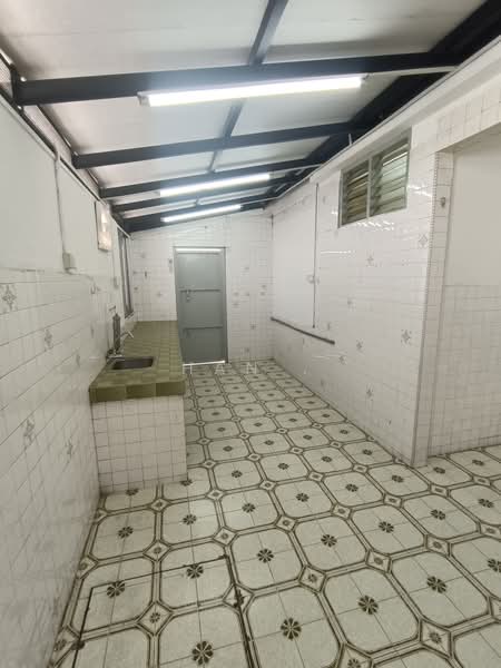 2-storey Terraced House for Sale in Taman Overseas Union (Taman Oug) (Jalan Klang Lama (Old Klang Road)) - Han . - Kitchen - PropertyGuru.com.my
