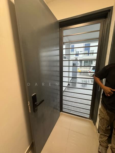 2-storey Terraced House for Rent in Bandar Dato Onn (Tebrau) - Daren Tee - Entrance - PropertyGuru.com.my