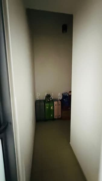 Condominium for Rent at The Breezeway - Adrian Siow - Corridor - PropertyGuru.com.my