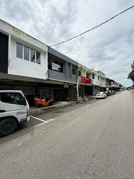 Shop for Sale in Taman Tasek (Johor Bahru) - Wee Howe - Exterior - PropertyGuru.com.my