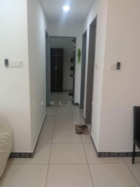 Servis Apartment untuk Disewa di KL Traders Square - James Tan - Corridor - PropertyGuru.com.my