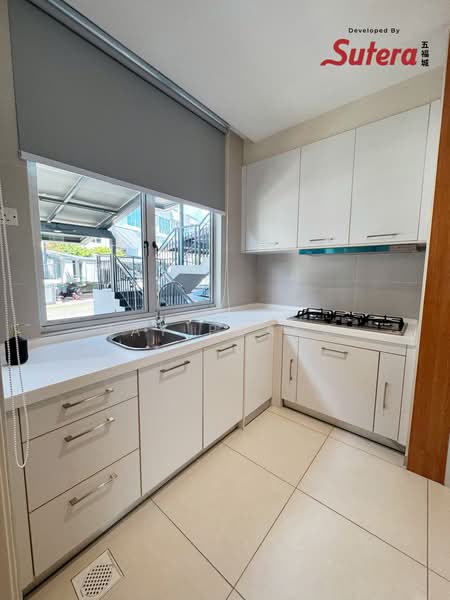 Rumah Bandar untuk Dijual di Taman Sutera Utama (Skudai) - Jay Phang - Kitchen - PropertyGuru.com.my
