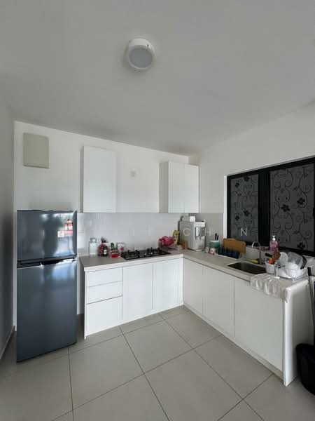 Service Residence for Sale at Huni @ Eco Ardence - Philip Chin - Kitchen - PropertyGuru.com.my