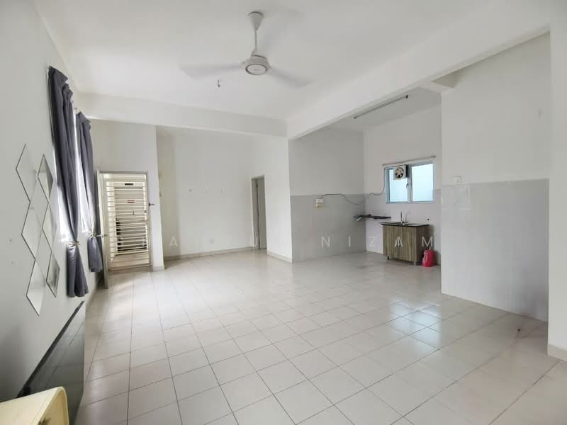 Townhouse for Sale in Saujana Utama (Selangor) - Shahrul Nizam - Interior - PropertyGuru.com.my