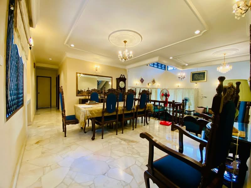Bungalow for Sale in Kemensah Heights (Ulu Kelang) - Elisa . - Dining Room - PropertyGuru.com.my