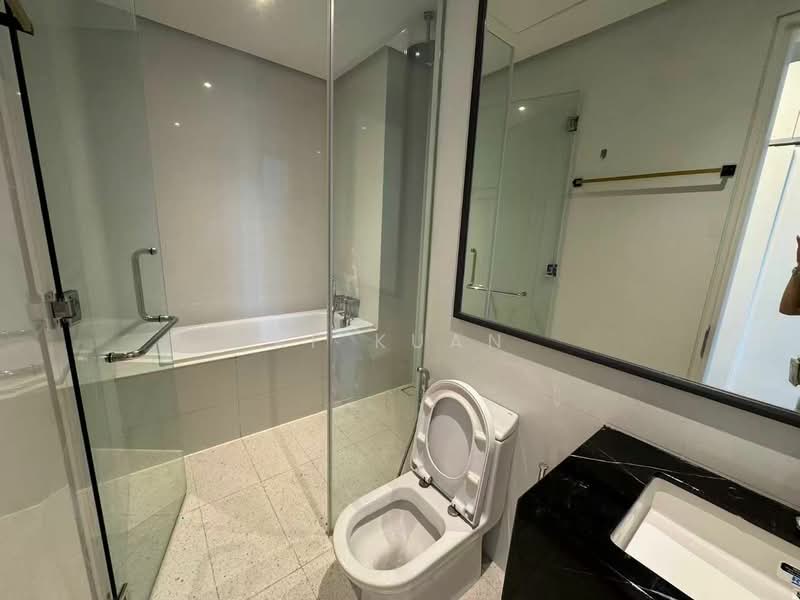 Service Residence for Sale at Service Suites @ Pavilion Embassy - KF Kuan - Bathroom - PropertyGuru.com.my