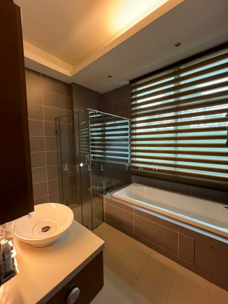 Semi-Detached House for Sale in Senibong (Permas Jaya) - Jill Tan - Bathroom - PropertyGuru.com.my