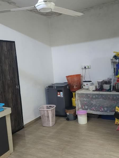 Flat for Sale at Taman Puchong Perdana - Ng Hon Keong - Kitchen - PropertyGuru.com.my
