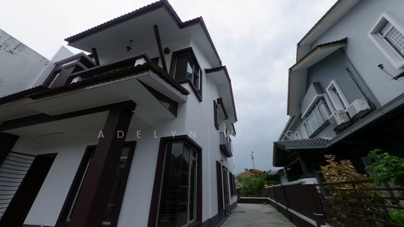 Semi-Detached House for Rent in Taman Aman Perdana (Kapar) - Adelyn Wong - Exterior - PropertyGuru.com.my