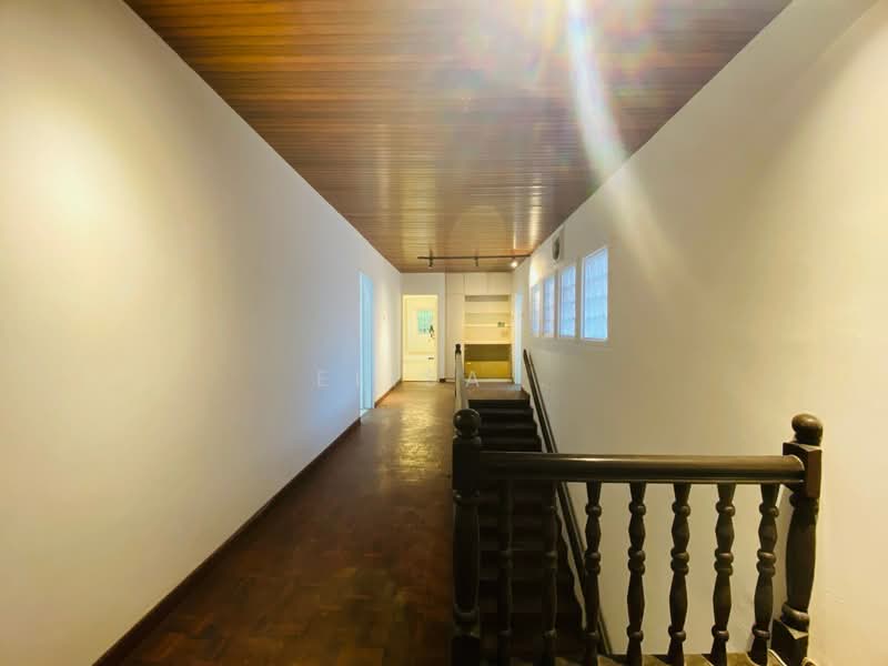 Bungalow for Sale in Kemensah Heights (Ulu Kelang) - Elisa . - Corridor - PropertyGuru.com.my