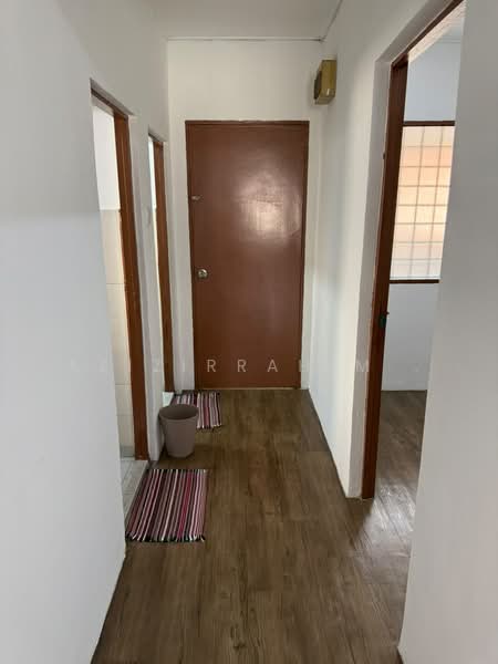 Apartment for Rent at Apartment Idaman - Azizirrahim . - Corridor - PropertyGuru.com.my