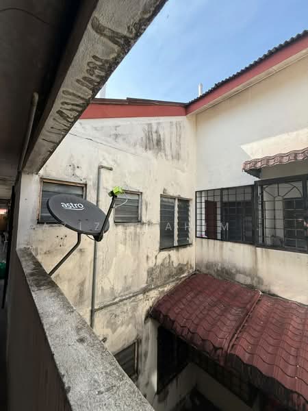 Apartment for Rent at Apartment Idaman - Azizirrahim . - Exterior - PropertyGuru.com.my