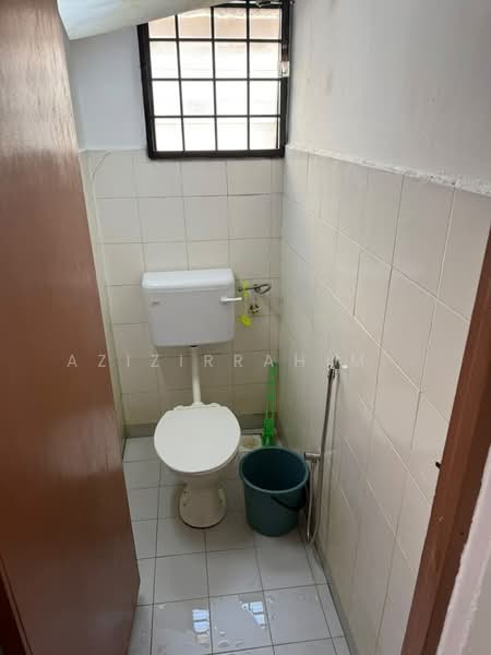 Apartment for Rent at Apartment Idaman - Azizirrahim . - PropertyGuru.com.my