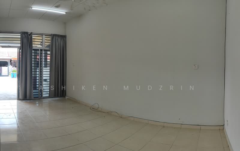 1-storey Terraced House for Rent in Seksyen 29 (Shah Alam) - Ashiken Mudzrin - PropertyGuru.com.my